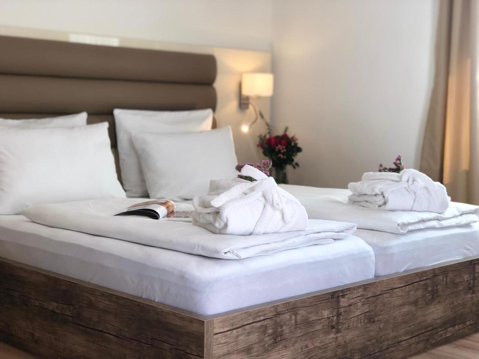 Apartments Schweizer Hof Баден-Баден Екстериор снимка