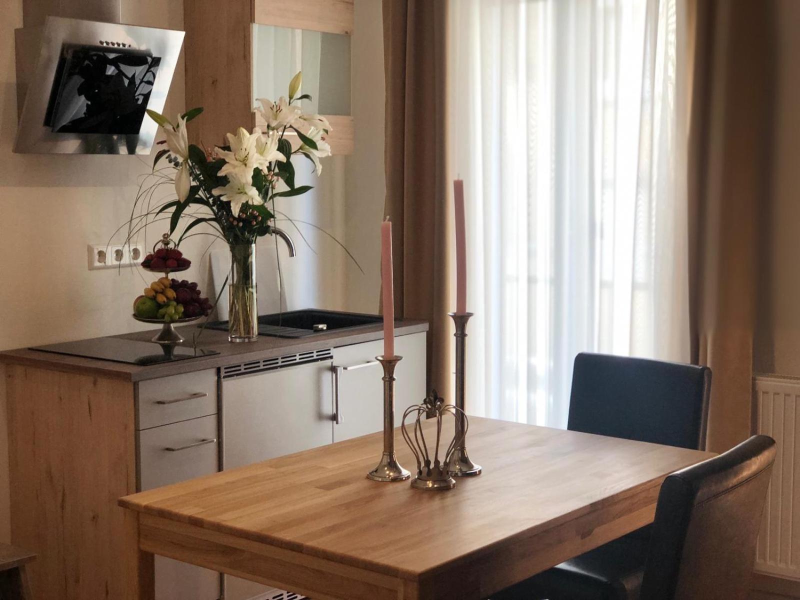 Apartments Schweizer Hof Баден-Баден Екстериор снимка