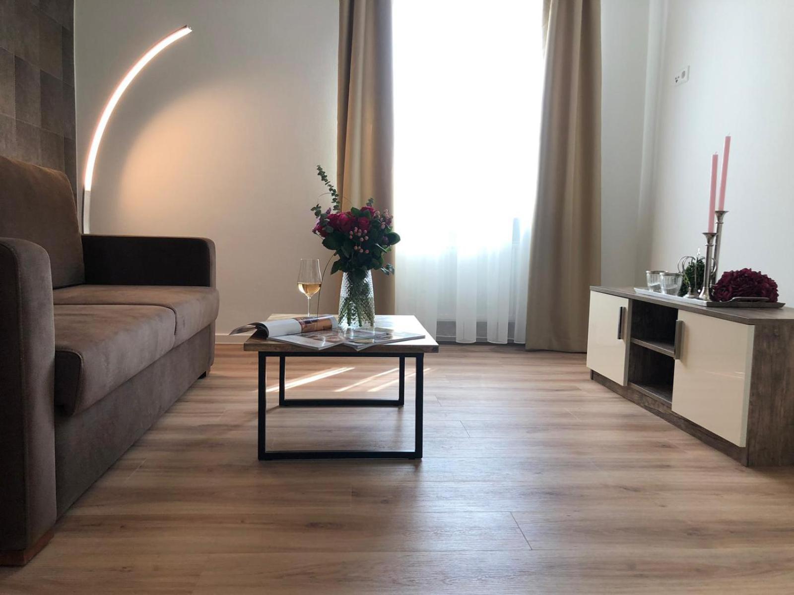 Apartments Schweizer Hof Баден-Баден Екстериор снимка